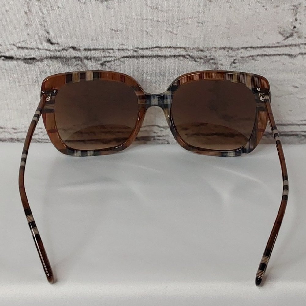 BURBERRY 'CAROLL' SQUARE LENS FULL~RIM SUNGLASSES SIGNATURE BRITISH CHECKERED - Picture 5 of 16